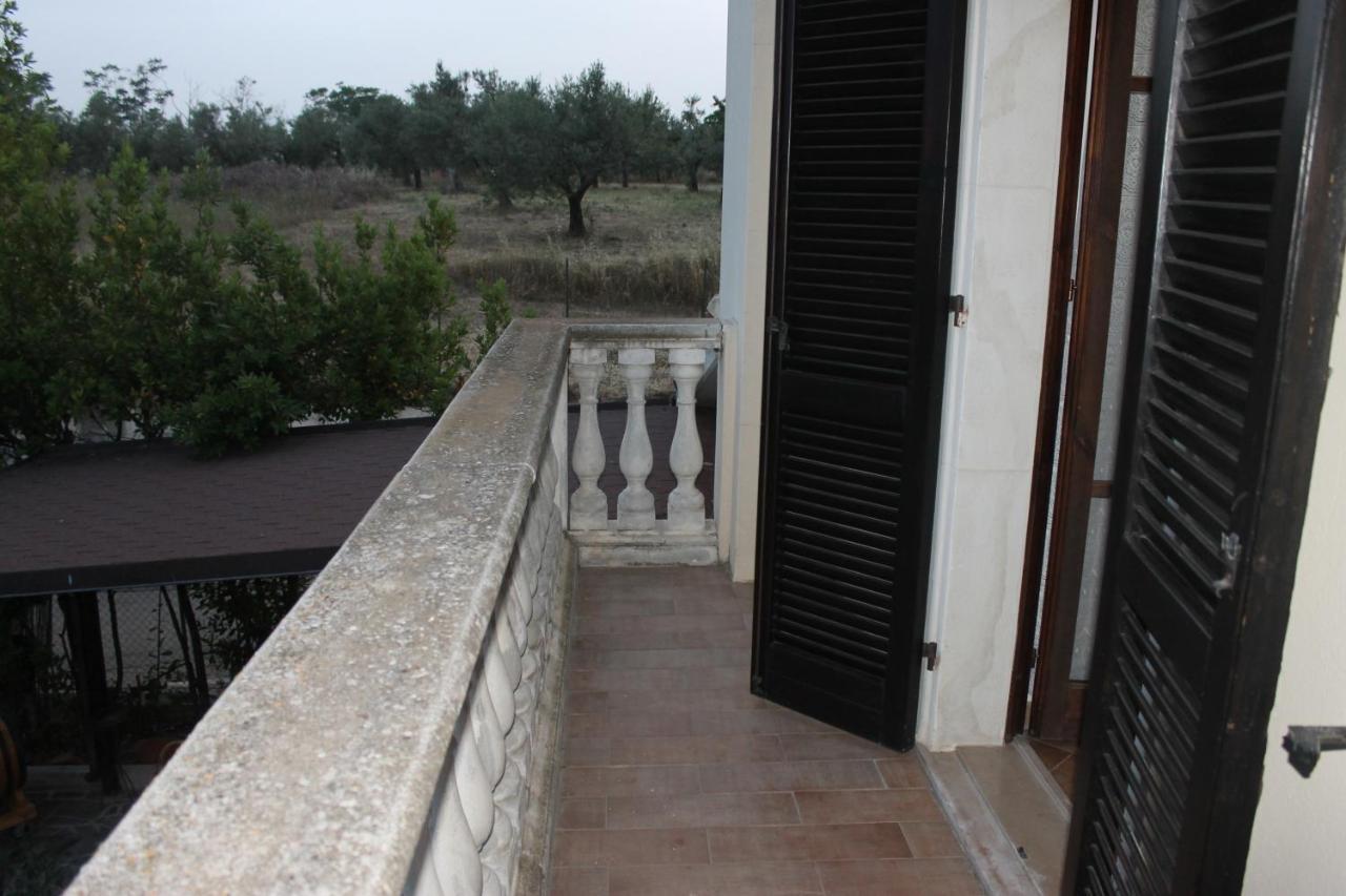 Sinilu B&B Silvi Paese Экстерьер фото