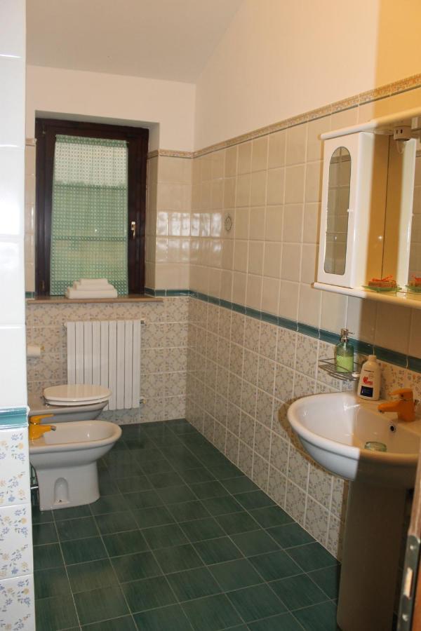 Sinilu B&B Silvi Paese Экстерьер фото